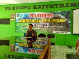 PELATIHAN PEMBUATAN PUPUK ORGANIK